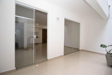 Studio para alugar com 45m², 1 quarto e 1 vaga Studio para alugar com 45m², 1 quarto e 1 vagaÁrea comum