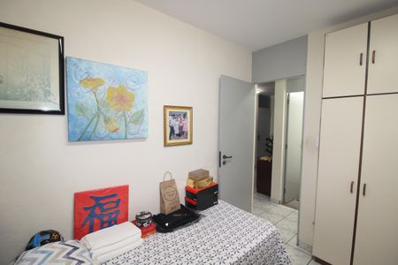 Apartamento à venda com 68m², 2 quartos e 2 vagasQuarto 2