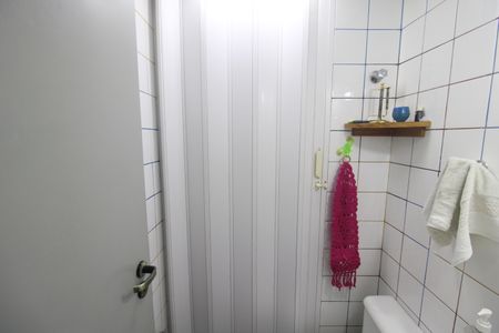 Apartamento à venda com 68m², 2 quartos e 2 vagasBanheiro 1