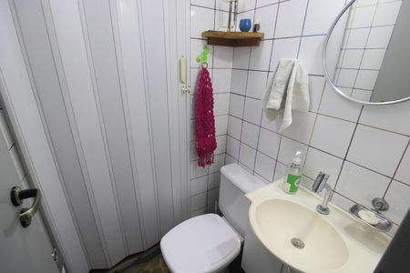 Apartamento à venda com 68m², 2 quartos e 2 vagasBanheiro 1