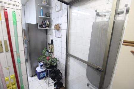 Apartamento à venda com 68m², 2 quartos e 2 vagasÁrea de Serviço