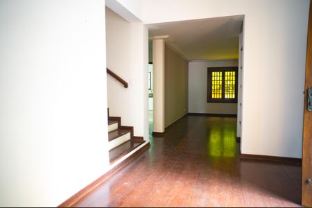 Casa de condomínio para alugar com 650m², 7 quartos e 4 vagas Casa de condomínio para alugar com 650m², 7 quartos e 4 vagasSala 5