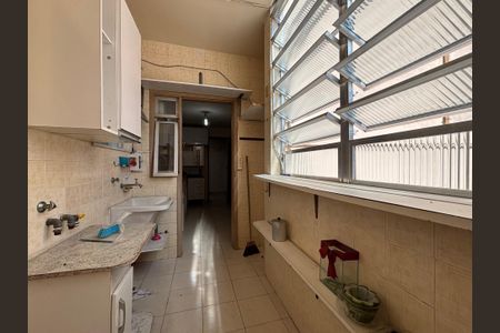 Apartamento à venda com 120m², 3 quartos e 2 vagasÁrea de serviço