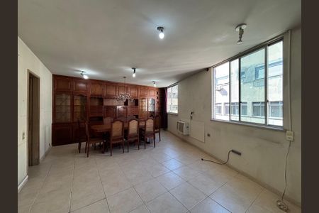 Apartamento à venda com 120m², 3 quartos e 2 vagasSala de jantar