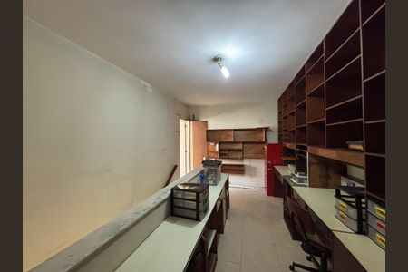 Apartamento à venda com 120m², 3 quartos e 2 vagasEscritório