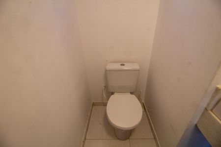 Casa à venda com 253m², 5 quartos e 1 vagaBanheiro