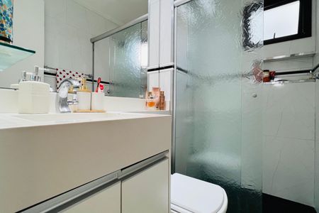 Apartamento à venda com 64m², 3 quartos e 1 vagaBanheiro da Suíte