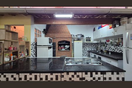 Casa à venda com 200m², 3 quartos e 2 vagasEspaço Gourmet