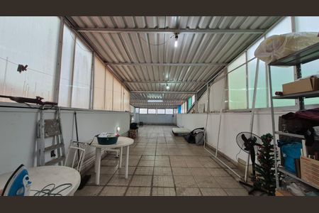 Casa à venda com 200m², 3 quartos e 2 vagasQuintal