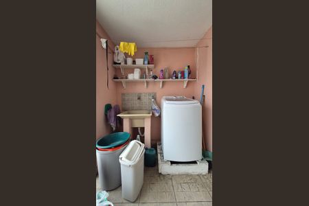 Casa à venda com 200m², 3 quartos e 2 vagasÁrea de Serviço