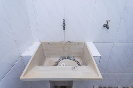 Casa para alugar com 50m², 2 quartos e 2 vagas Casa para alugar com 50m², 2 quartos e 2 vagasÁrea de Serviço