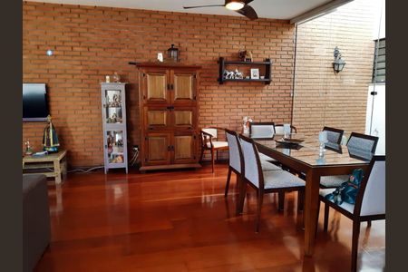 Casa à venda com 250m², 3 quartos e 4 vagasFoto 18