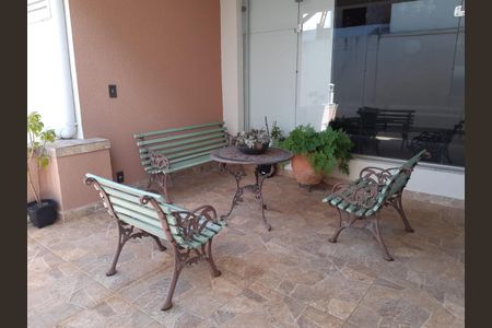 Casa à venda com 250m², 3 quartos e 4 vagasFoto 24