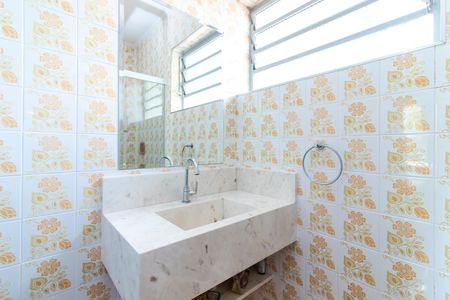 Casa à venda com 354m², 3 quartos e 5 vagas Casa à venda com 354m², 3 quartos e 5 vagasBanheiro da Suíte 3