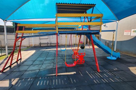 Apartamento para alugar com 46m², 2 quartos e 1 vaga Apartamento para alugar com 46m², 2 quartos e 1 vagaÁrea comum - Playground