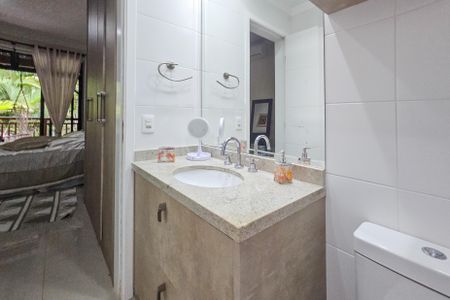 Apartamento para alugar com 125m², 3 quartos e 2 vagas Apartamento para alugar com 125m², 3 quartos e 2 vagasBanheiro da Suíte 1