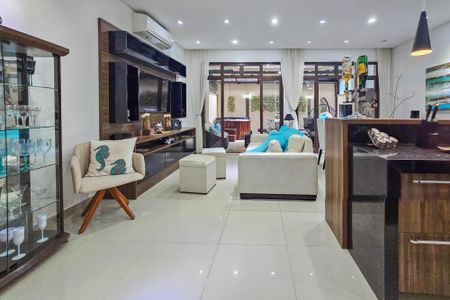 Apartamento para alugar com 125m², 3 quartos e 2 vagas Apartamento para alugar com 125m², 3 quartos e 2 vagasSala