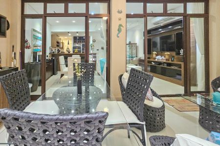 Apartamento para alugar com 125m², 3 quartos e 2 vagas Apartamento para alugar com 125m², 3 quartos e 2 vagasVaranda