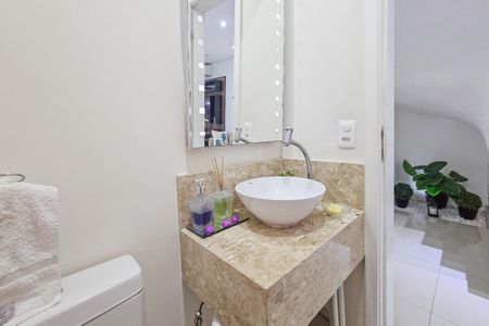 Apartamento para alugar com 125m², 3 quartos e 2 vagas Apartamento para alugar com 125m², 3 quartos e 2 vagasLavabo