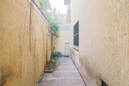 Casa à venda com 98m², 3 quartos e 2 vagasQuintal