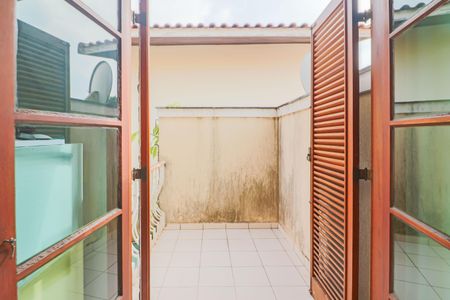 Casa à venda com 98m², 3 quartos e 2 vagasQuarto 2