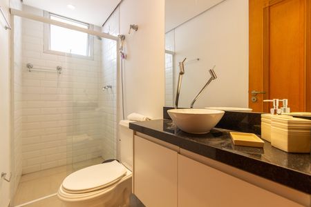 Apartamento para alugar com 100m², 3 quartos e 1 vaga Apartamento para alugar com 100m², 3 quartos e 1 vagaBanheiro