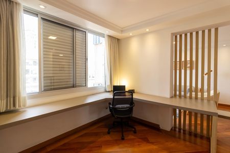 Apartamento para alugar com 100m², 3 quartos e 1 vaga Apartamento para alugar com 100m², 3 quartos e 1 vagaEscritório