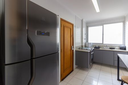 Apartamento para alugar com 100m², 3 quartos e 1 vaga Apartamento para alugar com 100m², 3 quartos e 1 vagaCozinha
