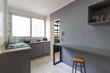 Apartamento para alugar com 100m², 3 quartos e 1 vaga Apartamento para alugar com 100m², 3 quartos e 1 vagaCozinha