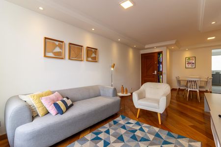 Apartamento para alugar com 100m², 3 quartos e 1 vaga Apartamento para alugar com 100m², 3 quartos e 1 vagaSala