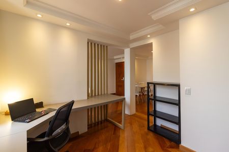 Apartamento para alugar com 100m², 3 quartos e 1 vaga Apartamento para alugar com 100m², 3 quartos e 1 vagaEscritório