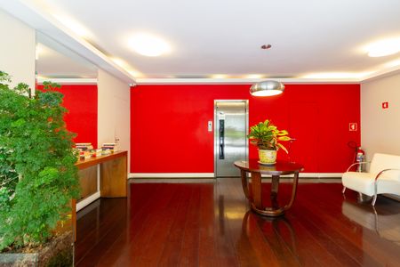 Apartamento para alugar com 100m², 3 quartos e 1 vaga Apartamento para alugar com 100m², 3 quartos e 1 vagaÁrea comum - Hall Social