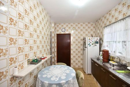 Casa à venda com 485m², 3 quartos e 4 vagasCozinha