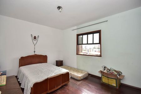 Casa à venda com 485m², 3 quartos e 4 vagasSuíte