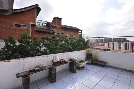 Casa à venda com 485m², 3 quartos e 4 vagasQuintal