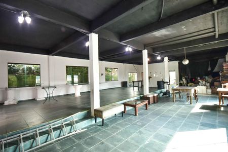 Casa à venda com 485m², 3 quartos e 4 vagasSalão