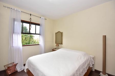 Casa à venda com 485m², 3 quartos e 4 vagasQuarto 1