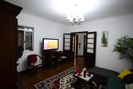 Casa à venda com 385m², 3 quartos e 1 vagaSala