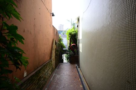 Casa à venda com 385m², 3 quartos e 1 vagaCorredor quintal