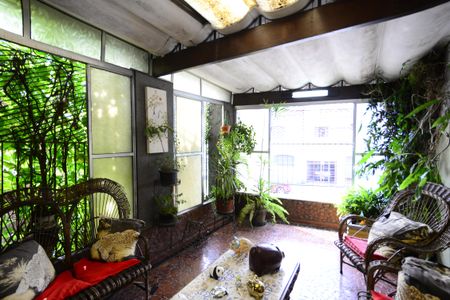 Casa à venda com 385m², 3 quartos e 1 vagaVaranda