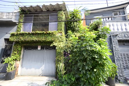 Casa à venda com 385m², 3 quartos e 1 vagaFachada