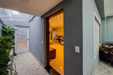 Casa à venda com 139m², 3 quartos e 2 vagas Casa à venda com 139m², 3 quartos e 2 vagasÁrea comum