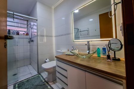 Casa à venda com 139m², 3 quartos e 2 vagas Casa à venda com 139m², 3 quartos e 2 vagasBanheiro Suíte 2