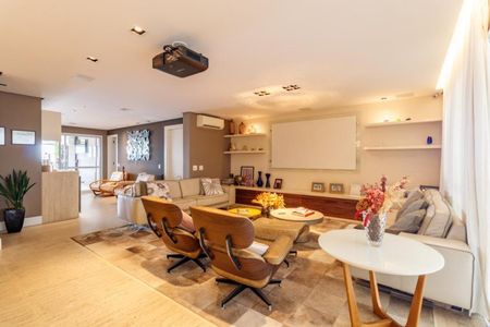 Apartamento à venda com 284m², 4 quartos e 4 vagasFoto 10