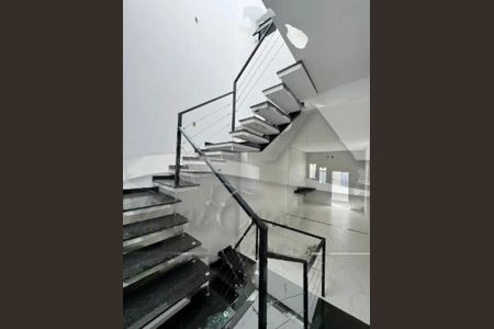 Casa à venda com 3 quartos, 165m² em Chácara Inglesa, São Paulo