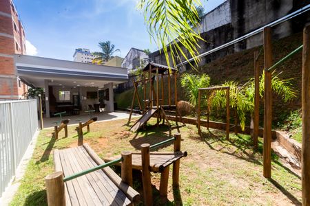 Apartamento à venda com 60m², 2 quartos e 1 vaga Apartamento à venda com 60m², 2 quartos e 1 vagaÁrea comum - Playground