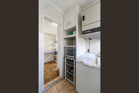 Apartamento à venda com 195m², 4 quartos e 2 vagas Apartamento à venda com 195m², 4 quartos e 2 vagasÁrea de Serviço