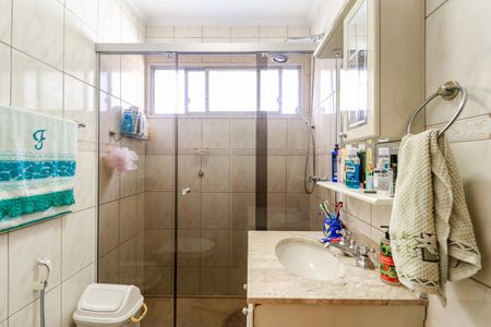 Apartamento à venda com 195m², 4 quartos e 2 vagas Apartamento à venda com 195m², 4 quartos e 2 vagasBanheiro