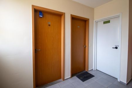 Apartamento para alugar com 47m², 2 quartos e 1 vagaLockbox