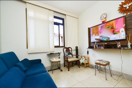 Casa à venda com 405m², 5 quartos e 8 vagasSala de Tv